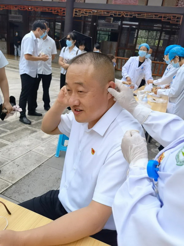 100_调整大小.jpg