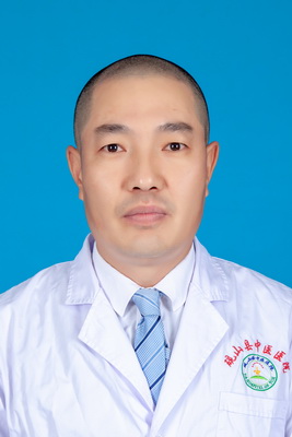 周炜孝_调整大小.JPG