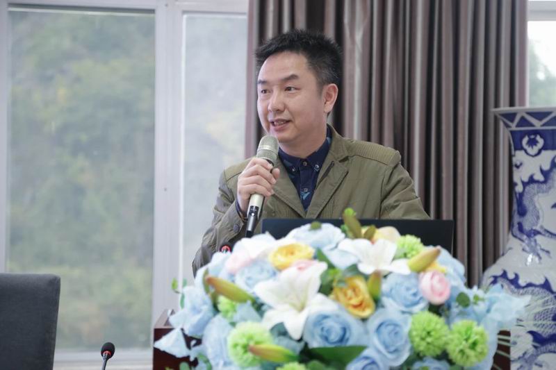 调整大小 12.jpg